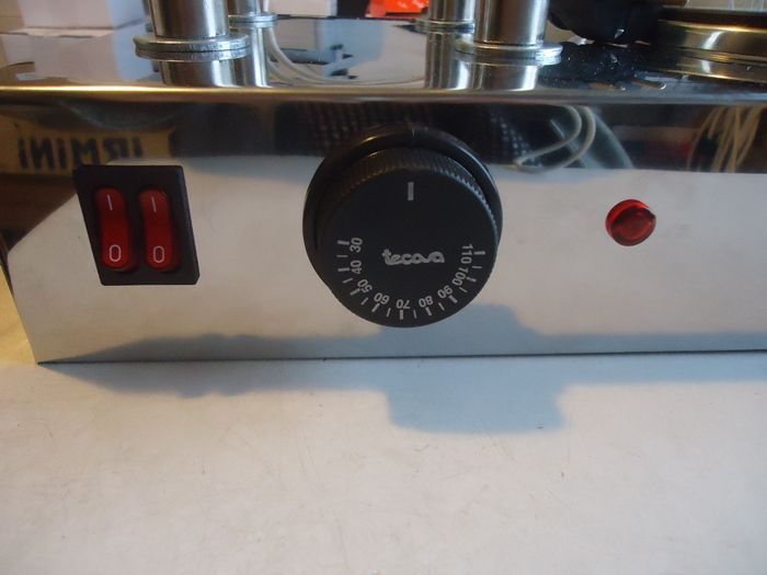 Хот Дог машина от неръждавейка нова еденич. без котлон - Цена 160лв.