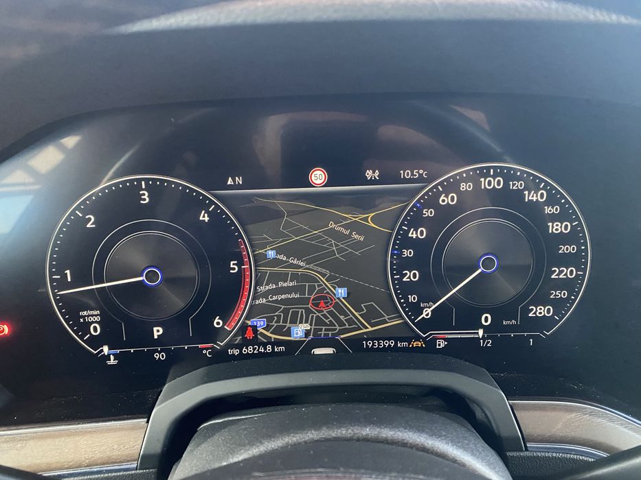 VW Touareg 3.0 diesel  286 cp