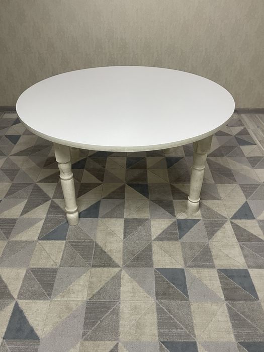 Продам стол + стульчики