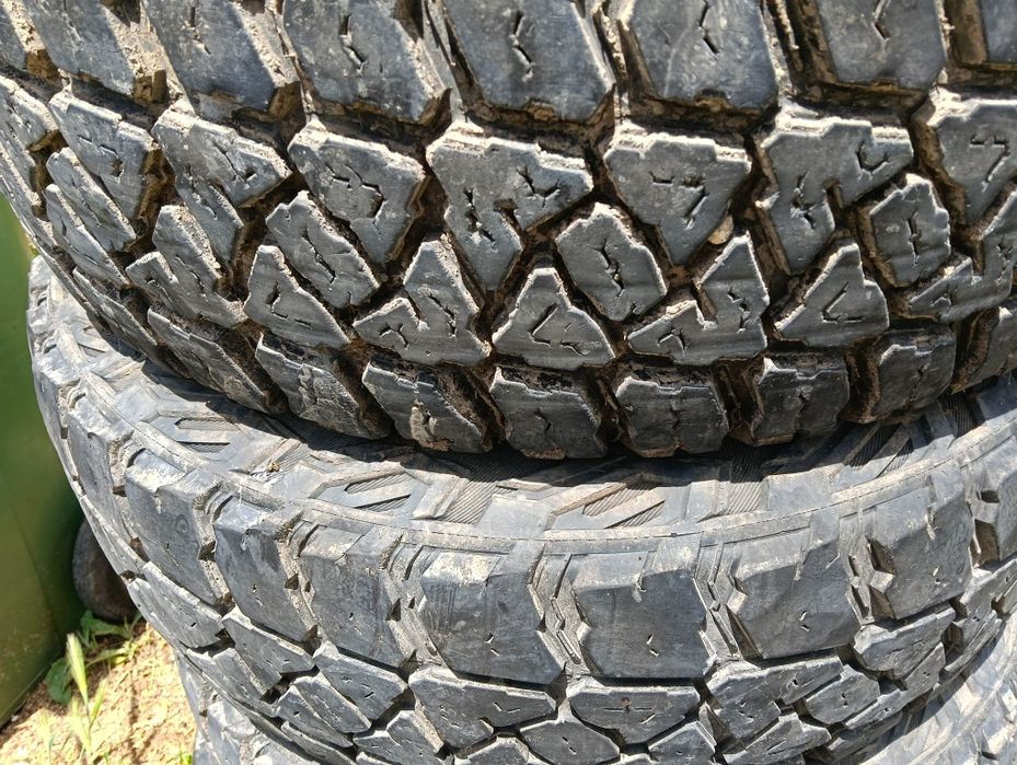 Продавам гуми all teren offrod