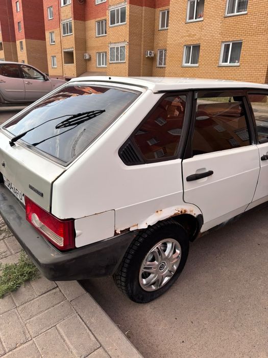 Продам машину ваз 2109