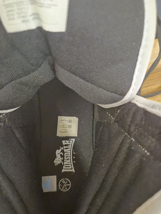 Adidas Lonsdale box