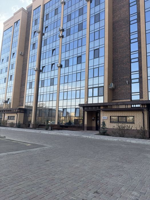 Продам 2 комн. квартиру в Парковой зоне