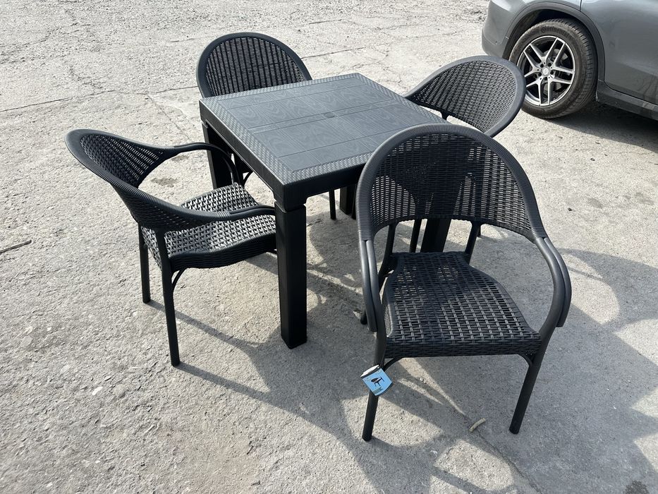 Комплект маса и стола