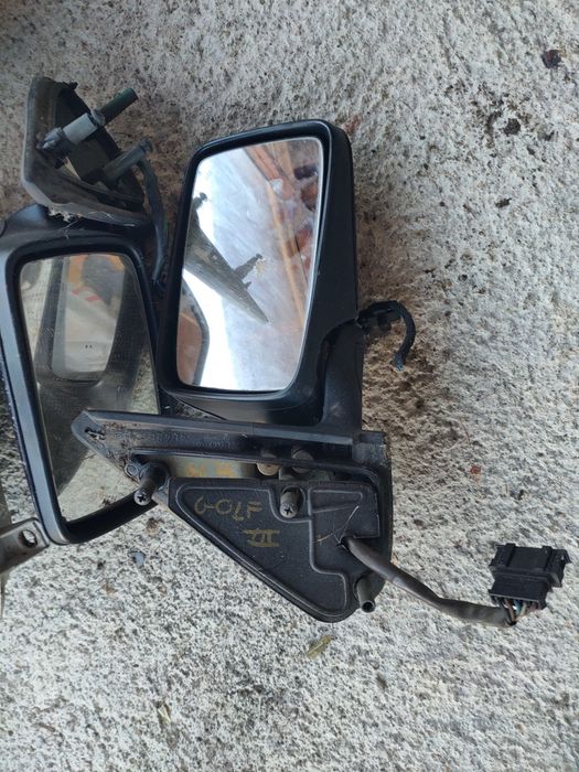 Ел.огледала Голф 3
