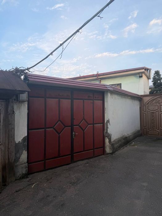 Продам свой дом, 5 комнат, состоянее хорошее