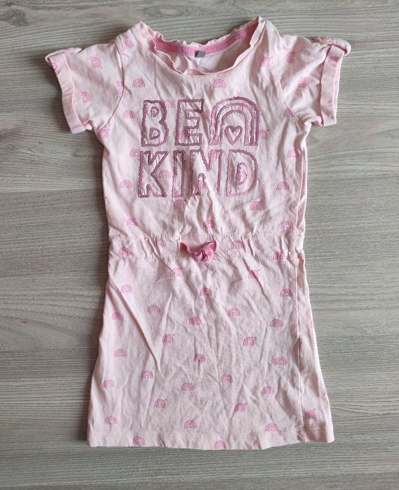 Летни дрехи за момиче 98-104, къс ръкав, къси гащи, клинчета