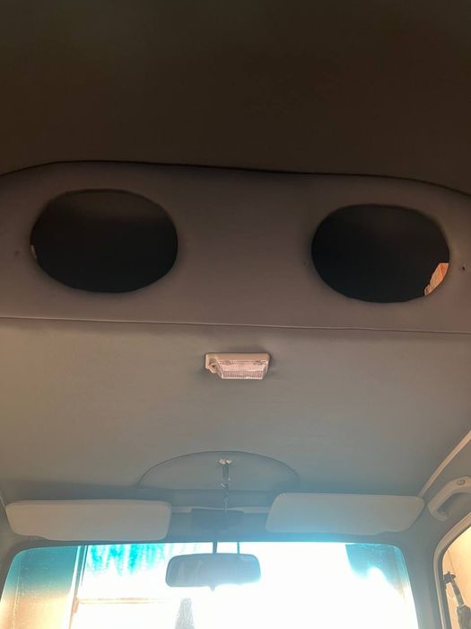 Damas bar 450.000 som