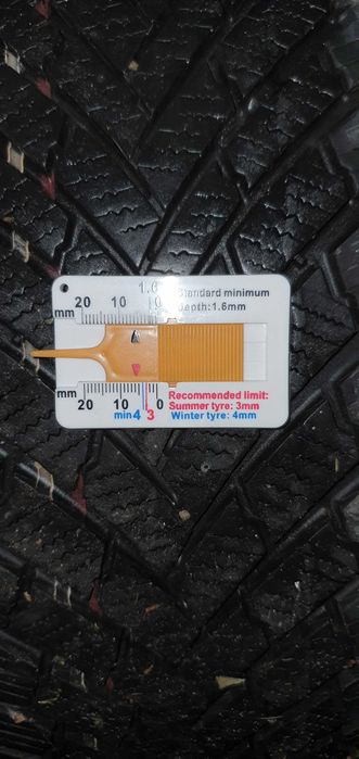 Vand cauciucuri iarna Continental 225 50 R17