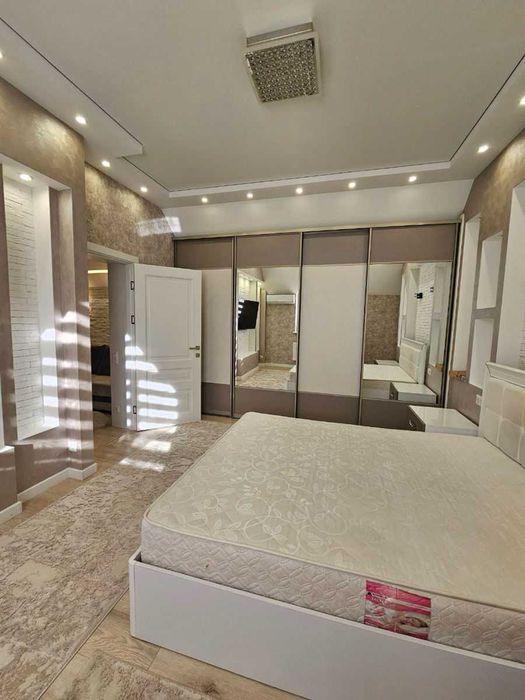 Дава се под наем Етаж от къща в София, Илиянци - 67 кв.м за 350 € - Снимка #1