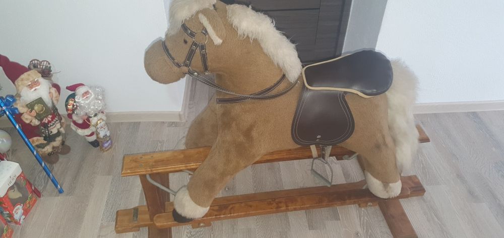 Vând căluț balansoar Mamas&Papas