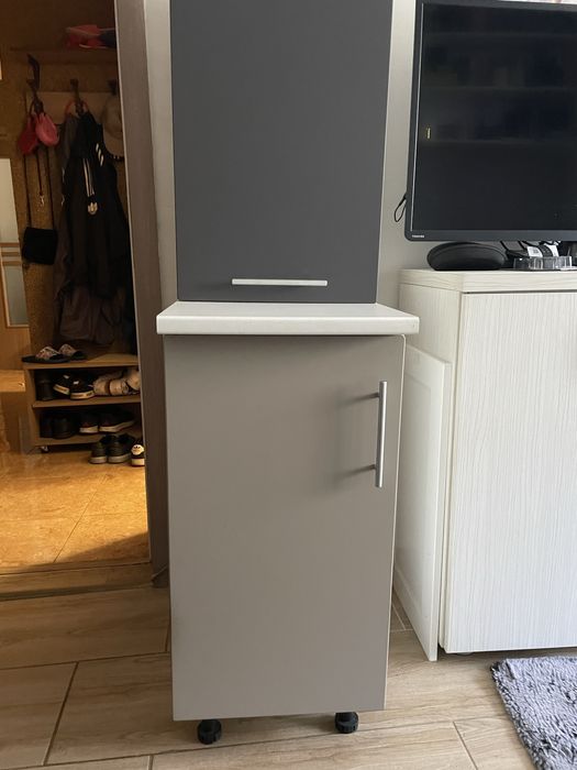 Vand dulapuri (baza+ suspendat)