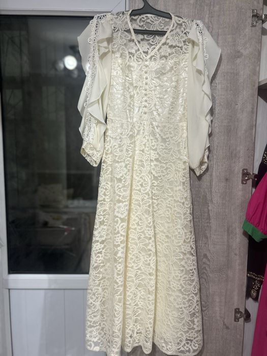 Женская.  Платья