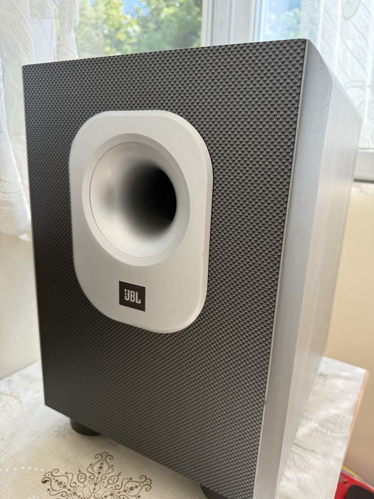 JBL 5.1 Subwoofer и колонки