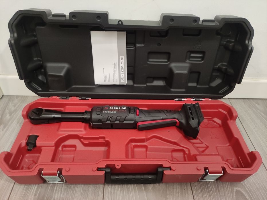 Clichet electric Parkside Performance pe acumulator de 20 V