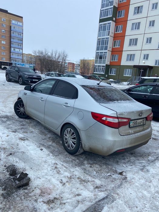 Продам машину Киа рио