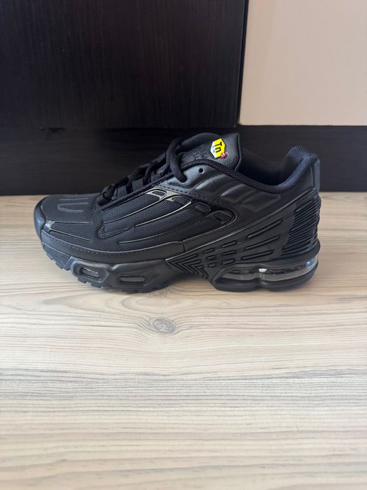 ЧИСТО НОВИ! Nike Air Max Tuned Air 40