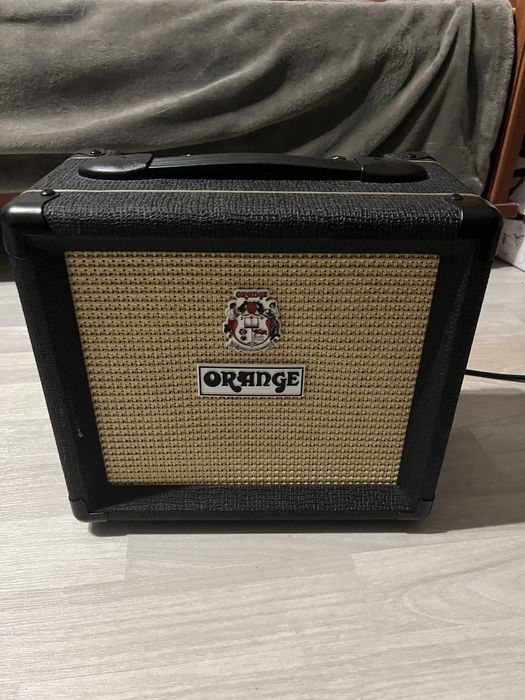 Электрогитара и Усилитель