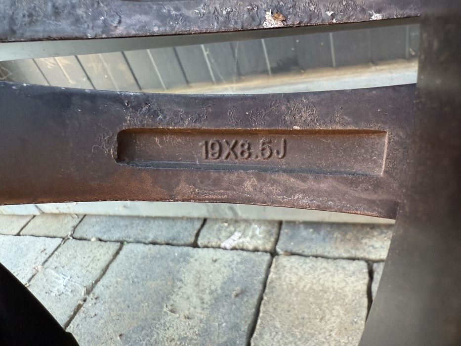 Bmw F15 2016г-4 Еднакви 255*50*19