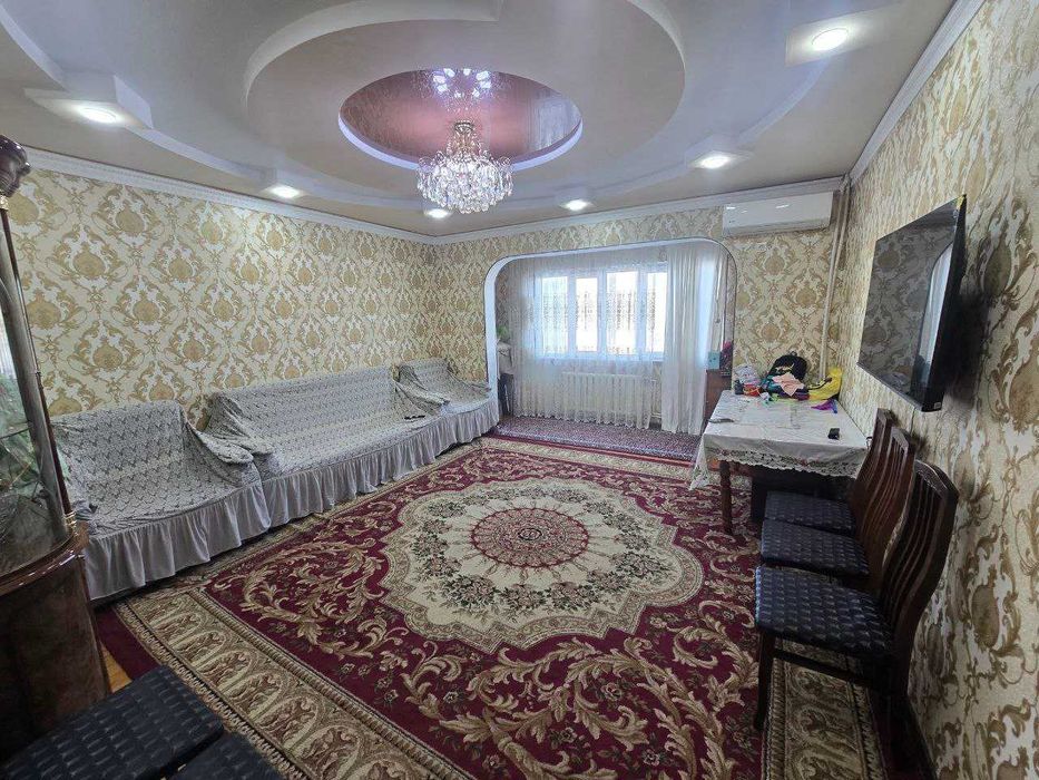 3-х комнатная на Себзаре, ор-р Тарнов Кафе, с ремонтом