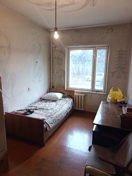 Юнусабад 12, 3/1/5. 2*6 балкон.