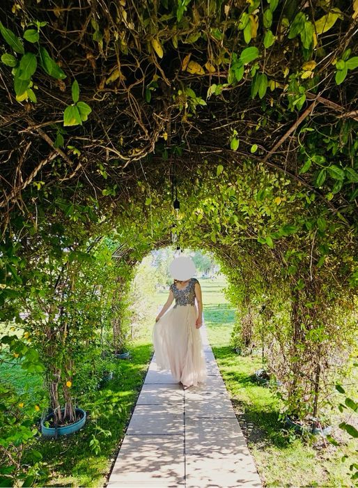 Rochie voal matase si dantela