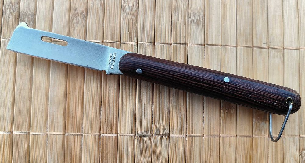 Сгъваем нож за ашладисване, присаждане / 2 модела /