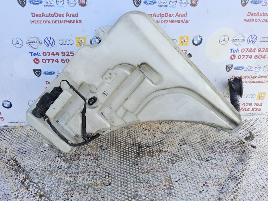 Vas stropgel Bmw F30 F31 f32 f33 f34 vas lichid parbriz bmw seria 3 cod 7241671