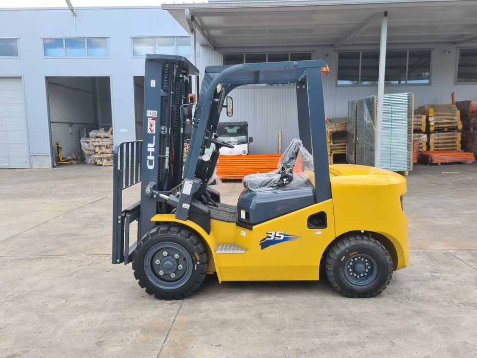 Motostivuitor Stivuitor NOU CHL 3000kg Diesel Euro 5