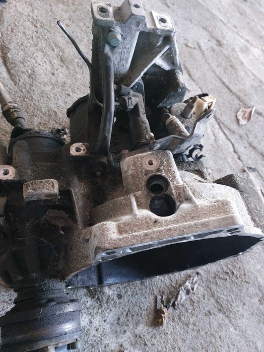 Скоростна кутия за Голф 4 /  Ауди А3 /Бора