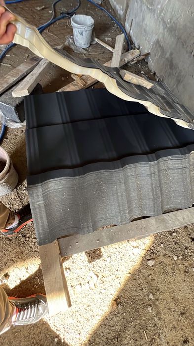 Металлочерепица для крыши дома, с комплектующими материалами