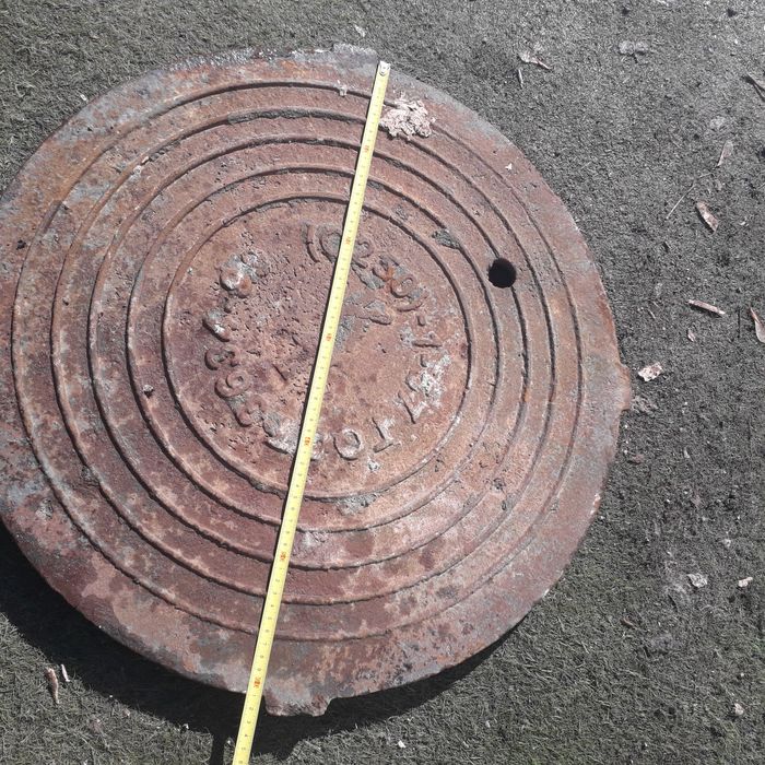 Люк для септика чугунный.