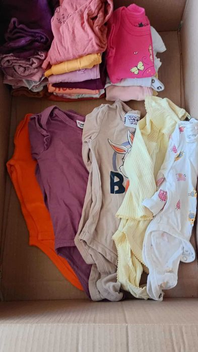 Лот дрехи за момиченце с номерация от 56 до 86