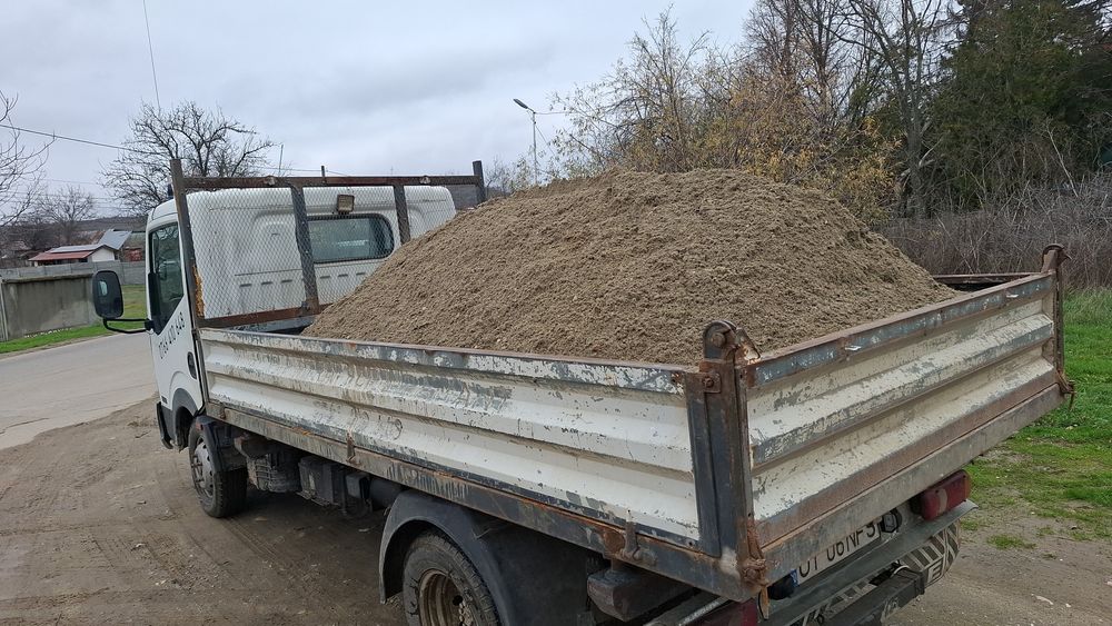 Miniexcavator 3.5t, de închiriat.