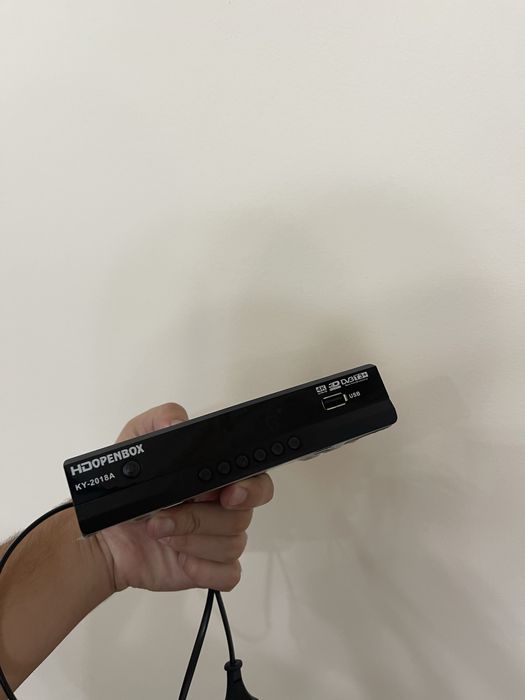 Тюнер OPENBOX идеальном рабочим состоянии!