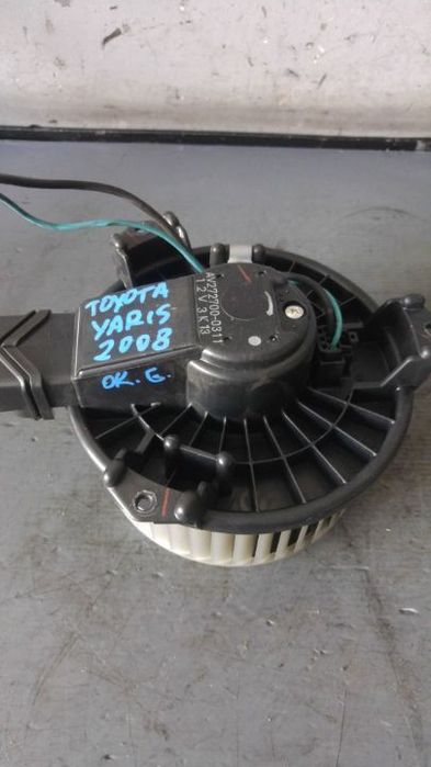 Aeroterma toyota yaris p9 1.0 b 2005-2014 av272700-0311