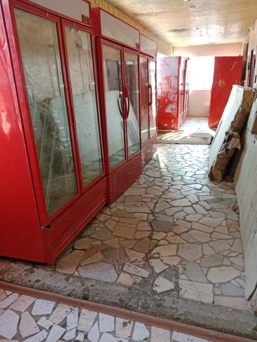 Витринные холодильники для напитков