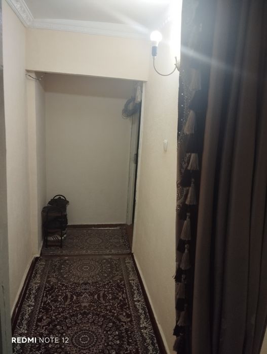 3 mikrarayonda 2 xonali uy sotiladi 34.000