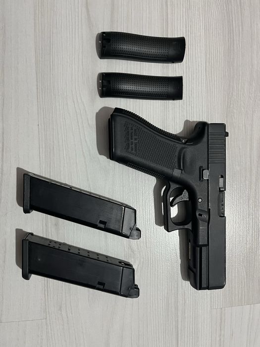 Replica Pistol Glock 17 (WE G17 GEN 5)