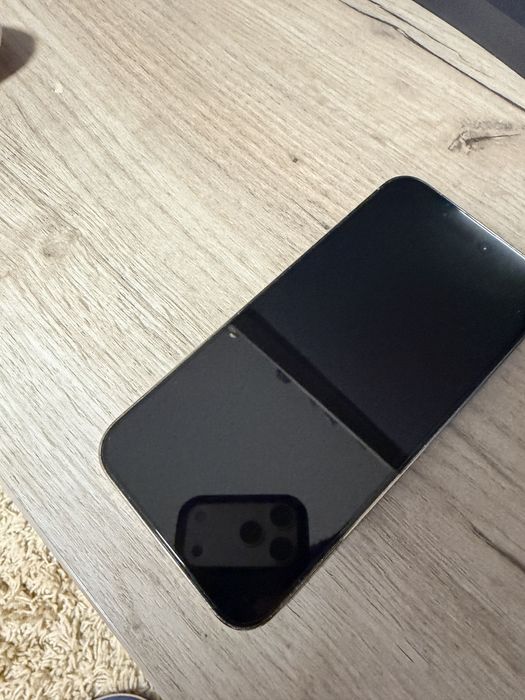 Vând Iphone 14 pro max 128gb ca și nou