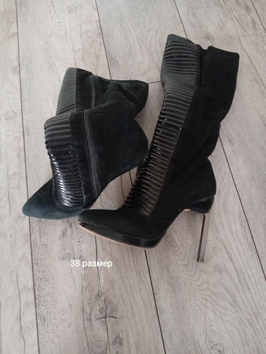 Отдам даром сапоги 38 размер, ботинки 39 размер