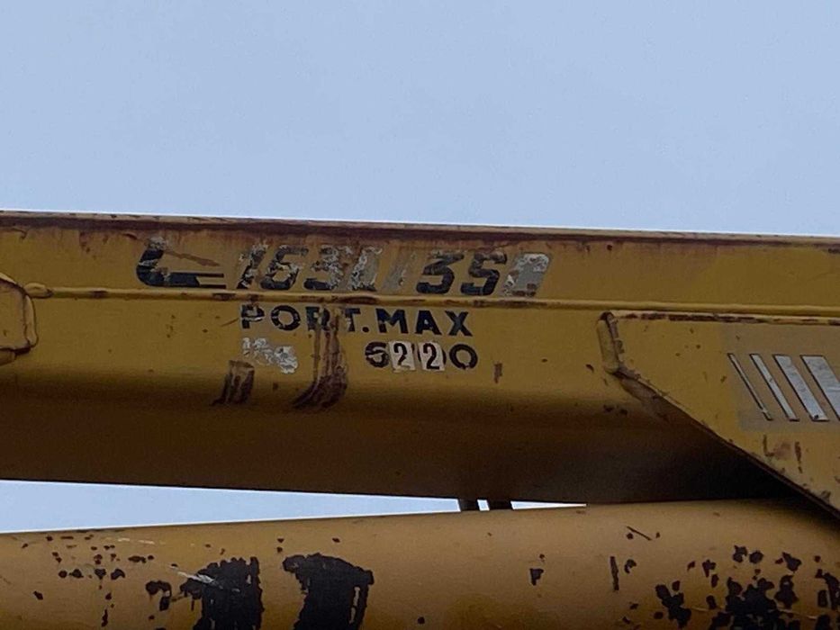 IVECO magirus 4X4 cu macara