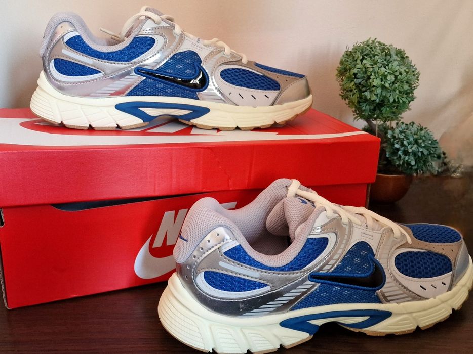 NikeV5 нови с кутия