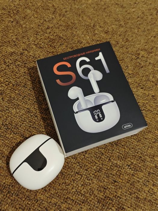 Срочно в продаже наушники, новые, почти не пользовался. Всего за 5500т