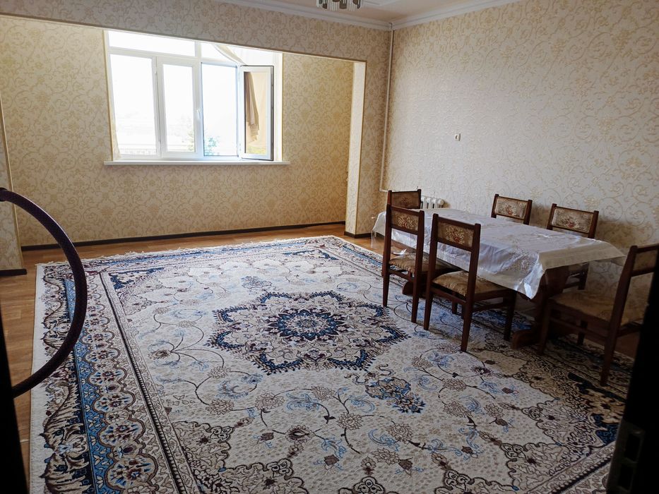 2 honali uy sotiladi