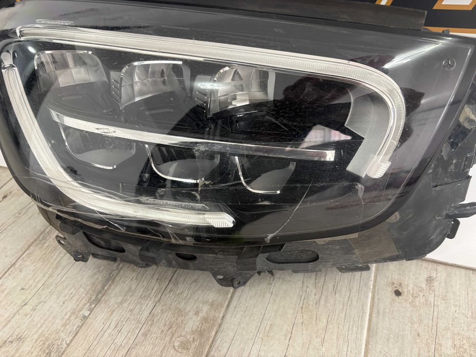 Far dreapta led Mercedes GLC W253 Facelift dupa 2019 cod A2539067001