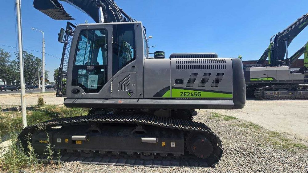 Экскаватор гусеничный Zoomlion ZE245/ковша 1.3 м3/в наличии