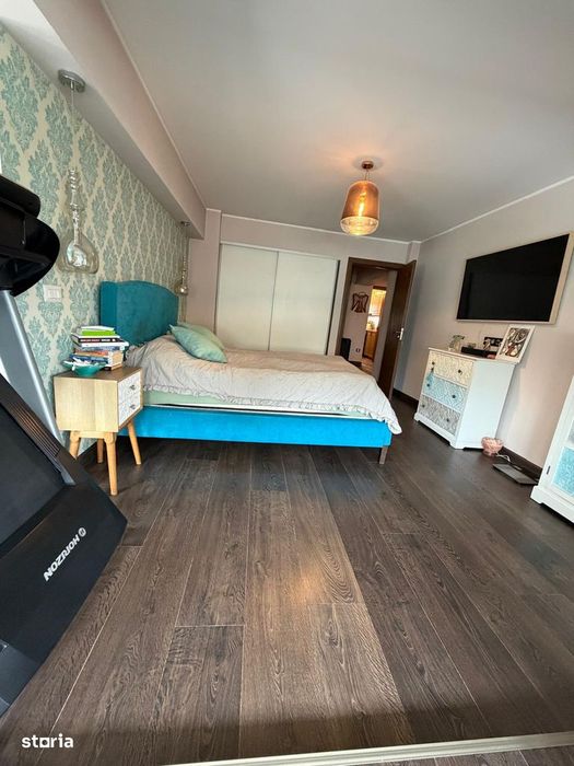 Vand Apartment 3 camere Bulevardul Uniri