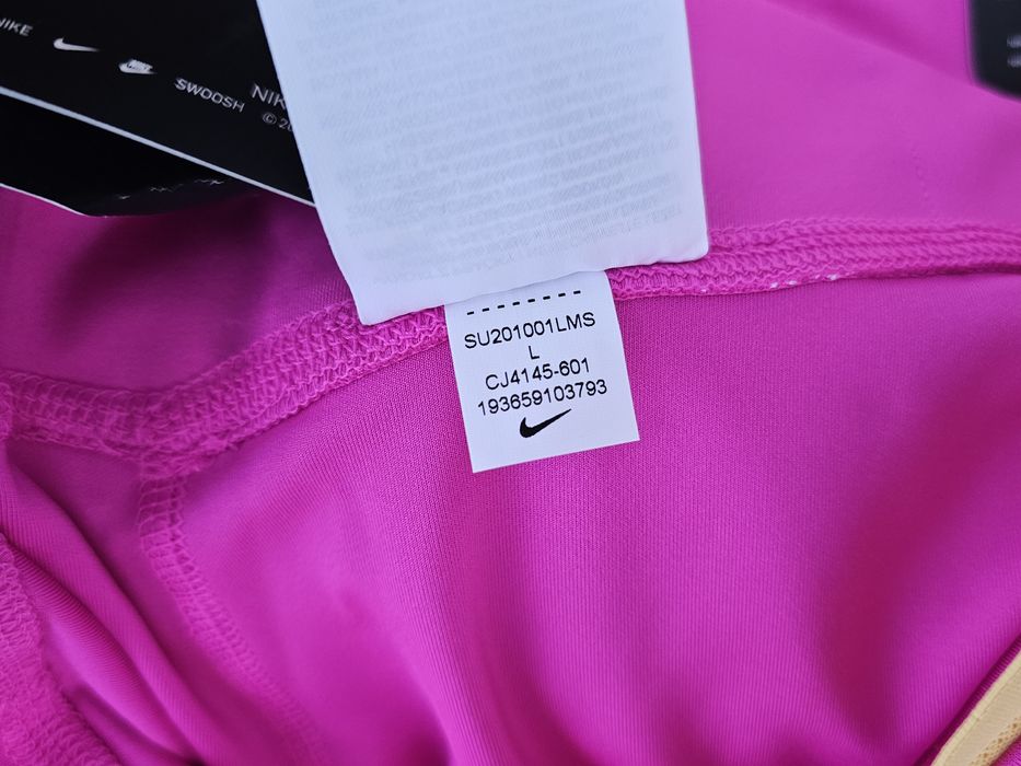 Nike оригинален дамски клин нов Л размер