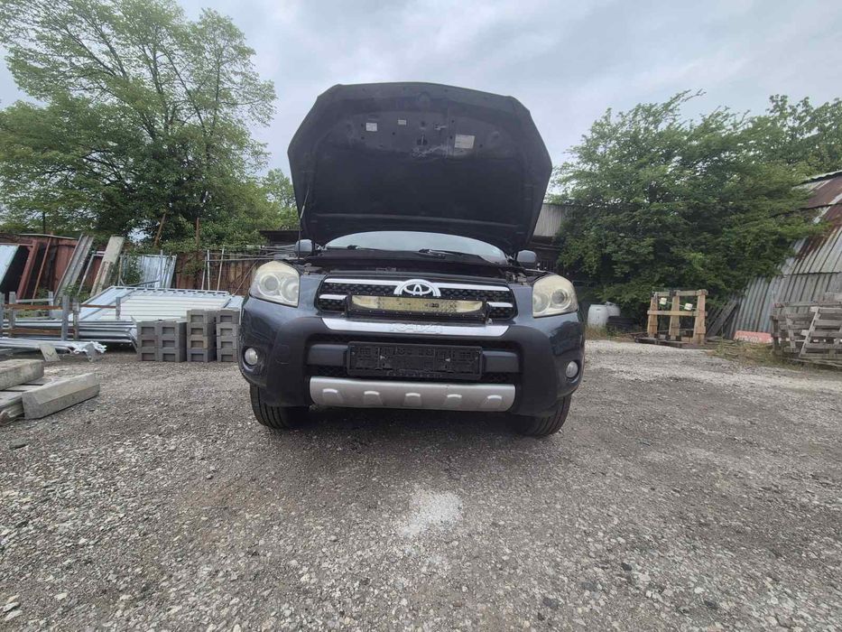 TOYOTA RAF 4 на части